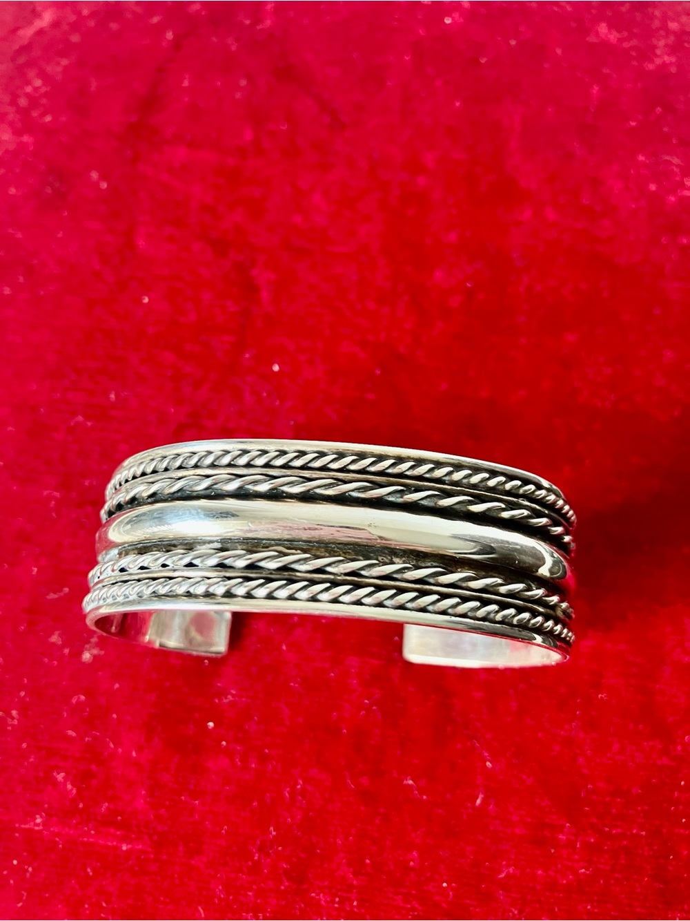 Sterling Silver Twisted Rope Southwestern Cuff Bracelet 41g.